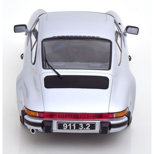 KK-Scale KKDC180711 1/18 PORSCHE 911 COUPE Ferry Porsche signature on the seats - Picture 5 of 6