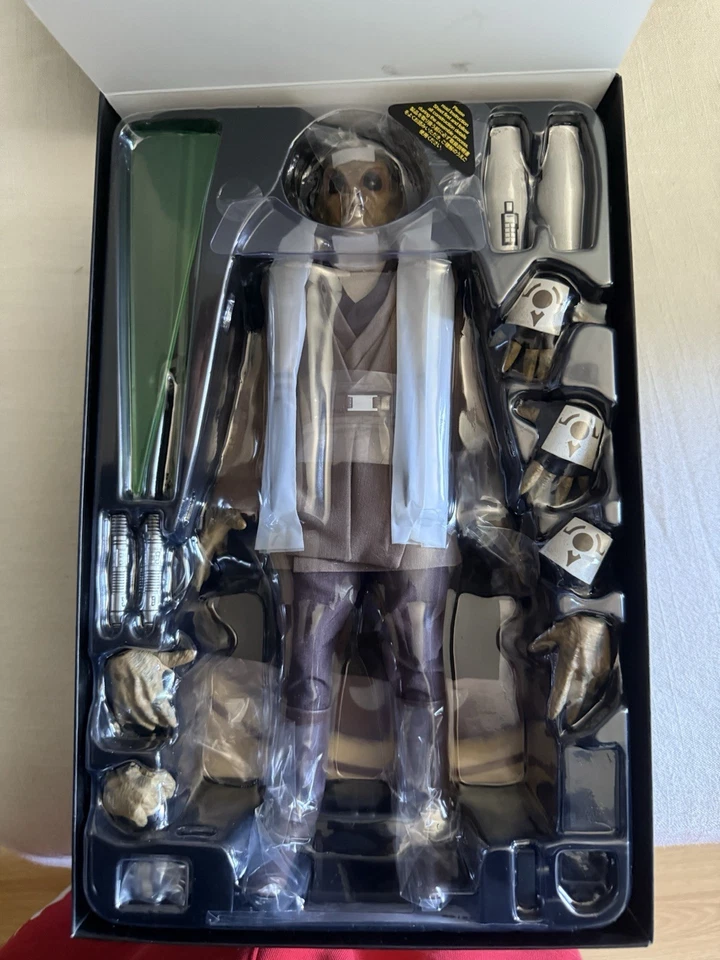 KIT LISTO NUEVO AUTÉNTICO HOT TOYS STAR WARS EP III VENGANZA SITH FISTO MMS751 1/6 Foto 2 de 4