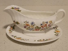 Aynsley Cottage Garden Gravy Boat or Sauce Bowl with Underplate, 8 1/2" x 6 1/4"