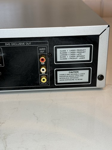 Sanyo HV-DX1E DVD PLAYER & VIDEO CASSETTE RECORDER RARE - Picture 8 of 13