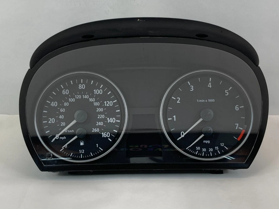 2006 BMW 330i 3.0L AT Instrument Cluster Speedometer Gauges 307K 698349501 OEM - Image 3 of 4