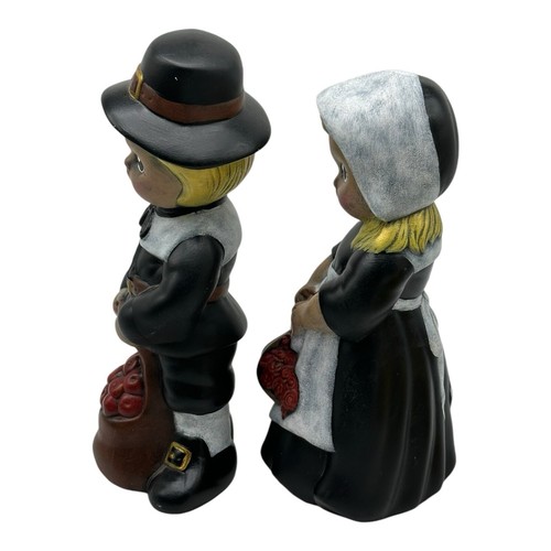 Vintage Hand Painted Dona's Mold Ceramic Darling Pilgrim Girl & Boy Figurines - Picture 9 of 10