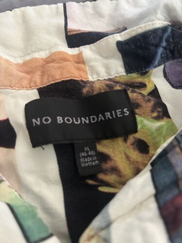 No Boundaries Men's Shirt Hawaiian Photography Button Up Short Sleeve Size XL - Picture 2 of 2