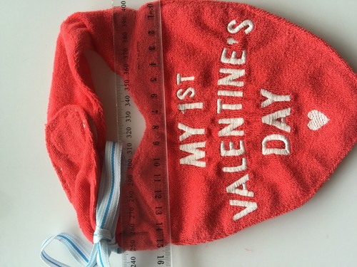 Baby Kid MY FIRST VALENTINE'S DAY heart Red Feeding Bibs Apron Photo taking Prop - Picture 3 of 7
