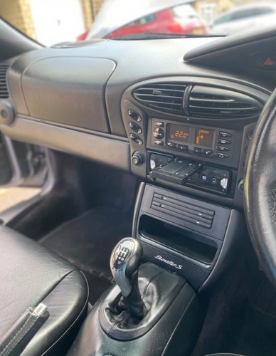 Porsche Boxster S (986) 3.2l 2000 - MOT unill June 2026 - Picture 9 of 10