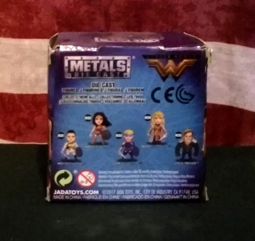 JADA TOYS - DC WONDER WOMAN METALL DRUCKGUSS FIGUR - WONDER WOMAN - Bild 2 von 3