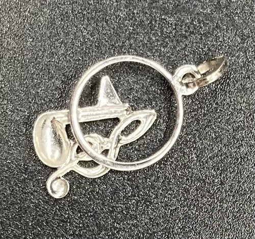 Beau Sterling Silver Charm Pendant Clef Music Flat Note .52 grams - Picture 3 of 4