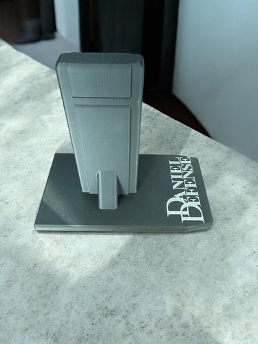 Daniel Defense Sporting Rifle Display Maintenance Stand Black Silver - Picture 4 of 4