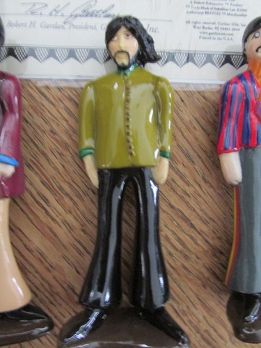 The Beatles Gartlan Yellow Submarine Figures, with Matching Numbers & COA - Picture 4 of 11