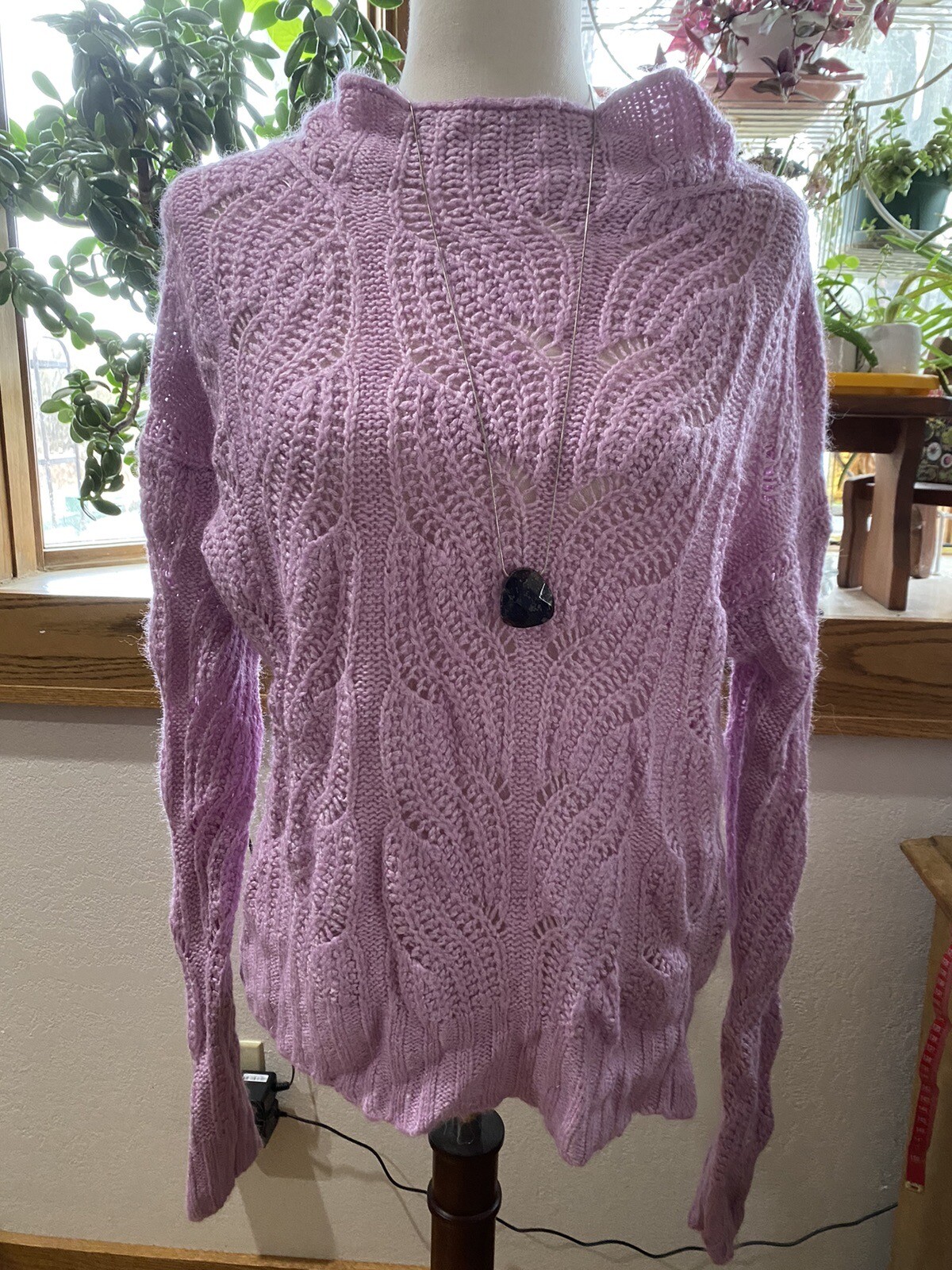 Picture 2 of 4