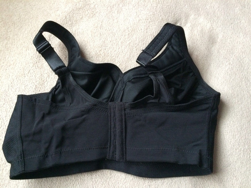 Glamorise 36G Seamless Black Soft Cup Sports Bra Style 1006 NWOT - Picture 2 of 8