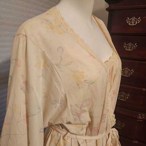 Vintage Miss Elaine 2pc Peignoir Silky Nightgown and Robe Set Sexy Lingerie S M - Picture 9 of 13