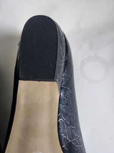NEW - SOFT STYLE BY HUSH PUPPIES BLACK LOAFERS SZ. 8.5 EW - Picture 3 of 6