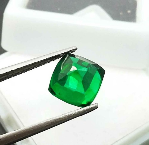 3.20 Ct Certified Natural Green Garnet Demantoid Cushion Shape Loose Gemstones. - Picture 4 of 4