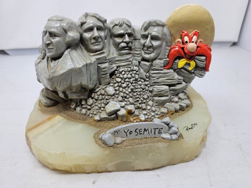 MOUNT YOSEMITE SAM- Looney Tunes Ron Lee 1992. Bugs Bunny Mount Rushmore Pre-ow - Picture 2 of 14