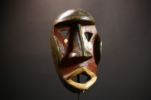 Afrikanische Maske Dan Stamm rotes Gesicht ausgeschnittene Augen Wanddeko Holz Skulptur - G4505 - Bild 19 von 24