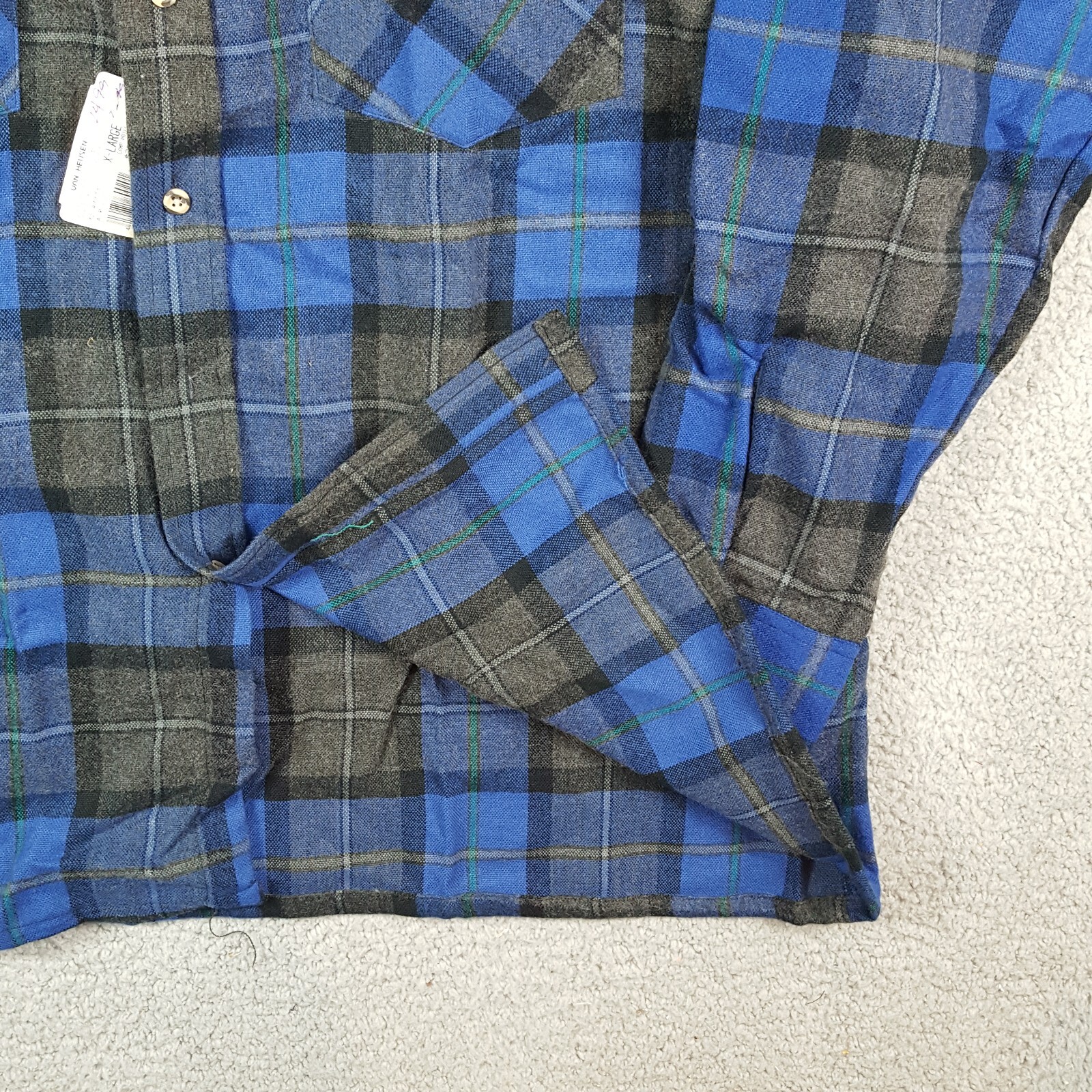 Picture 4 of 8
