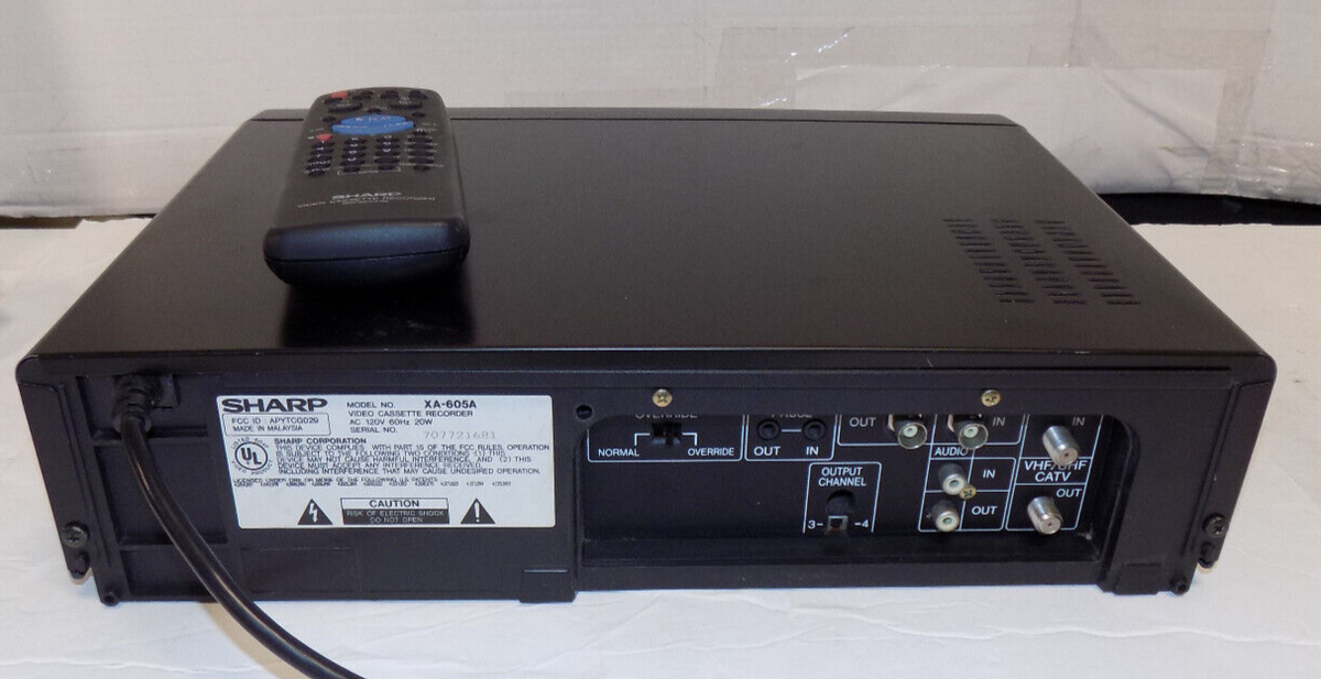 Sharp XA-605 Professional Series VCR VHS Tape Player w