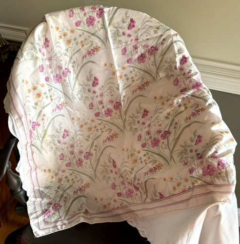 VTG AXCESS The Limited 100% Silk Squaer Scarf Floral Violets Daisies Pink Italy - Bild 4 von 12