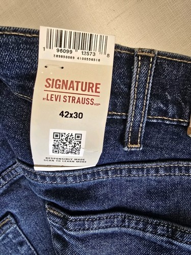 Levi's Strauss & Co. Gold Signature Mens Relaxed Fit Jeans New - 42W x 30L - Picture 3 of 8