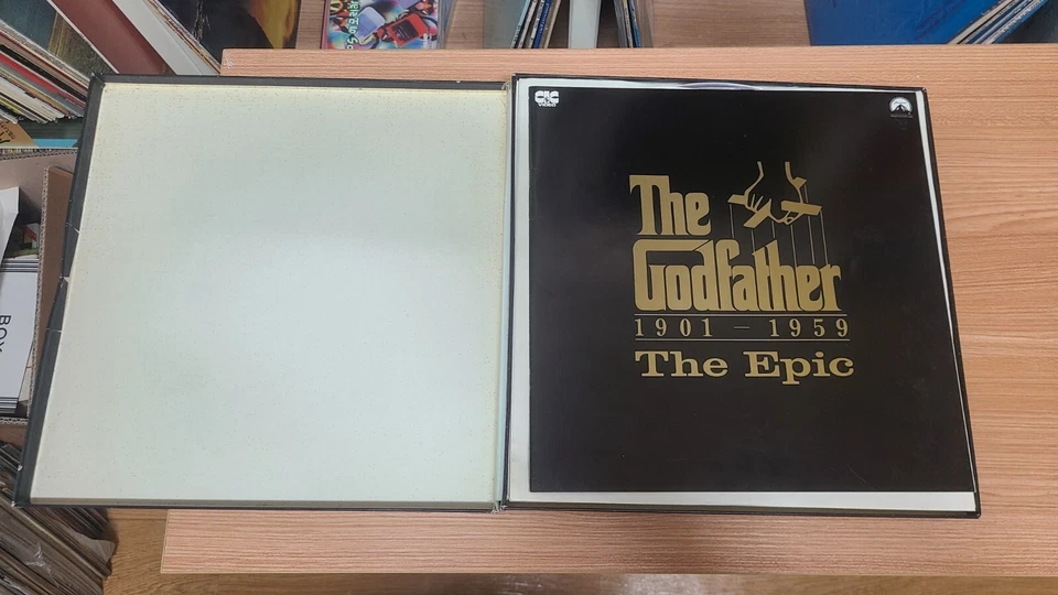The Godfather 1901 - 1959 The Epic Japan 4 LaserDisc Box Set - Image 2 of 4