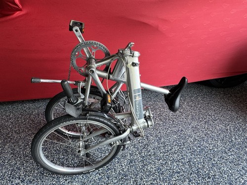 Dahon Mariner Folding bike - Picture 8 of 11