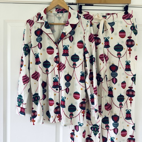 Soma Long Sleeve Pajama Set Holiday Ornaments Christmas  Shirt Pants Size M - Picture 3 of 8