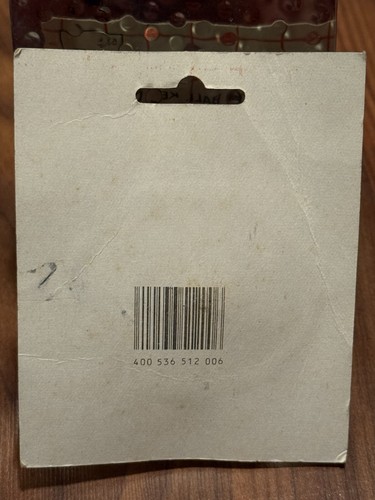 1980’S NEW MOC TARGET BRAND KNOCKOFF HORROR BALL MADBALLS FOOTBALL FACE KEYCHAIN - Picture 3 of 3