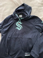 Seattle Kraken Fanatics Authentic Pro NHL Pro Tech Hooded Sweatshirt L 