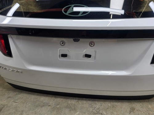 HYUNDAI TUCSON 22-25 TAILGATE REAR DOOR SHELL LID CAMERA SPOILER TAILLGHT OEM - Bild 9 von 13