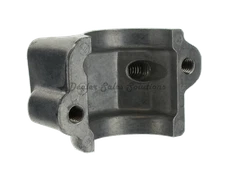 New Genuine Mercedes FR Right Stabilizer Bar Bushing Bracket Mount OE 2113230640