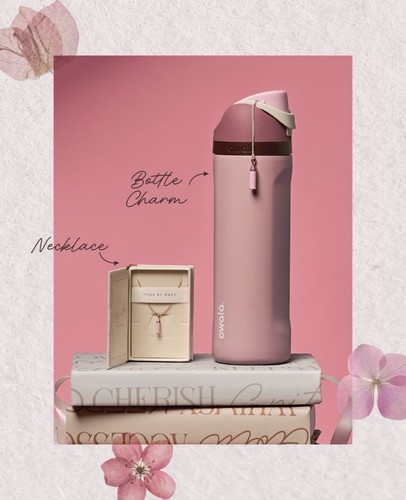 Owala X Hecho por María 💄 Encantado Para Conocerte 24oz Envío Gratis Collar Botella Dije - Imagen 5 de 6