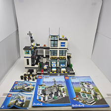 LEGO City: Police Headquarters 7744 99.9% Complete Set w/ Instructions Minifigs