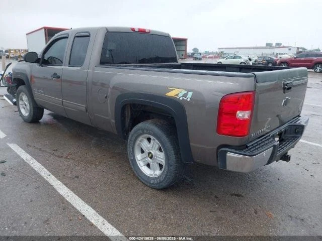 Used Rear Left Door Assembly Rear Side fits: 2013 Chevrolet Silverado 1500 picku Foto 3 de 4