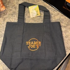Trader Joes Mini Canvas Tote Bag Trick or Treat 🎃 Black New With Tags