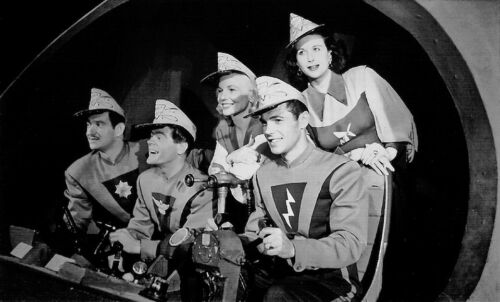 Space Patrol 68 TV Shows on 12 DVD's 2 Sealed Cases + Bonus Space Patrol OTR CD - Bild 5 von 5