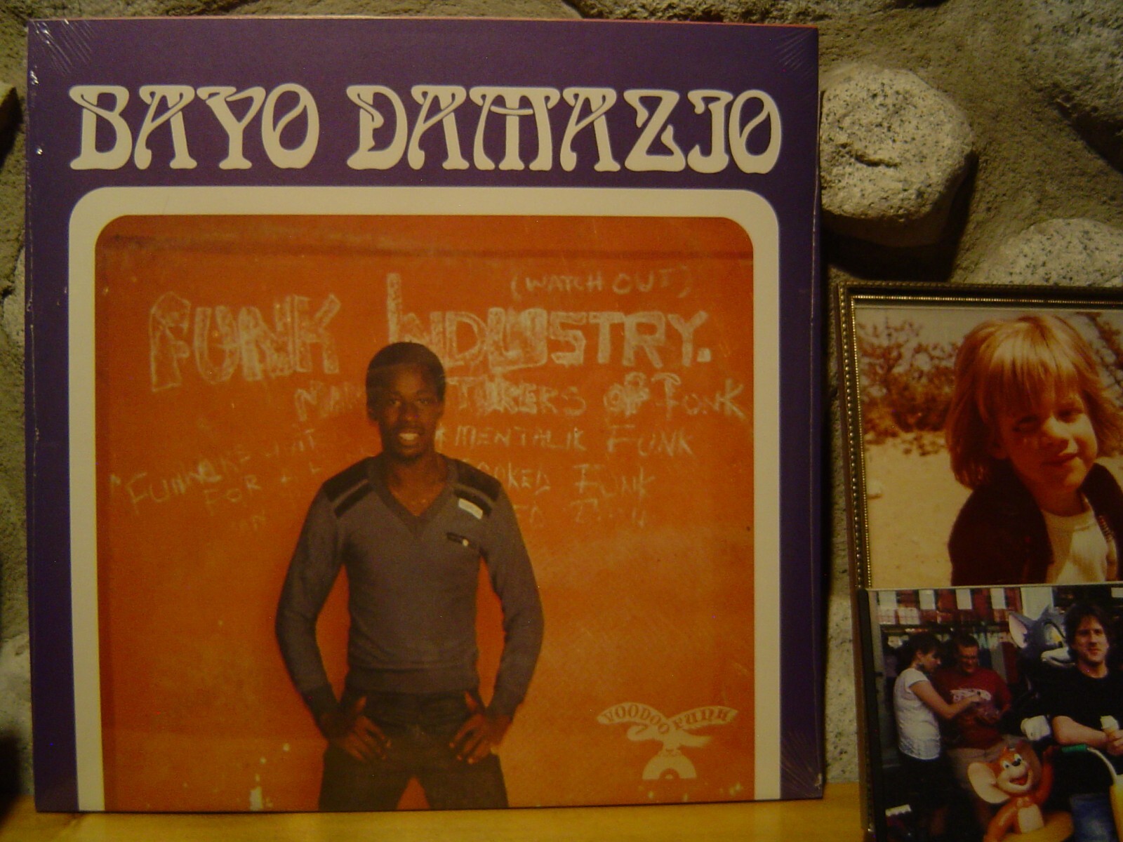 BAYO DAMAZIO Listen To The Music 12"/81 Cameroon/Afrobeat/Boogie/Disco/Funk