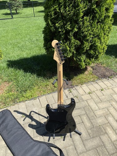 Fender Squier Bullet Stratocaster HT HSS Limited-Edition Electric Guitar NICE!! - Picture 6 of 11