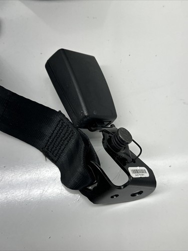 2012-2020 VW PASSAT TDI - REAR Center SEAT BELT Retractor 561857807 - Picture 6 of 8