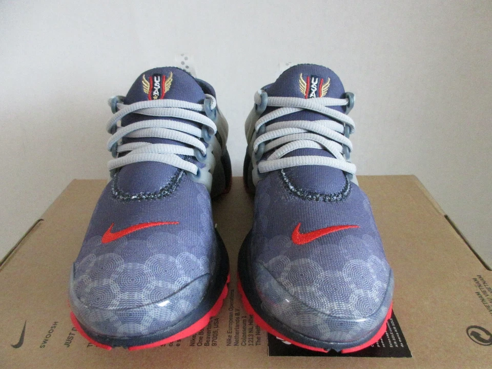 WMNS NIKE AIR PRESTO "USA" GRIS OSCURO-ROJO COMETA TALLA XS TALLA 6.5-8.5 [CJ1229-400] Foto 3 de 4