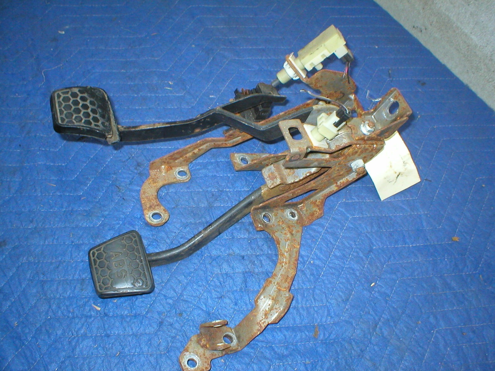Picture 1 of 7
