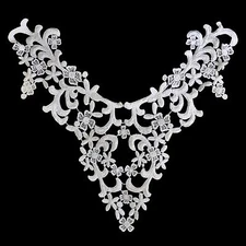 Unotrim 10 x 10 inches White Venice Embroidery Bodice Motif Applique by Piece