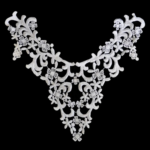 Unotrim 10 x 10 inches White Venice Embroidery Bodice Motif Applique by Piece