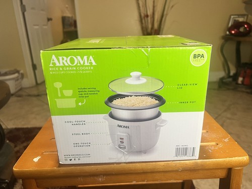 Aroma Housewares Aroma 6-cup (cooked) 1.5 Qt. One Touch Rice Cooker - Picture 4 of 4