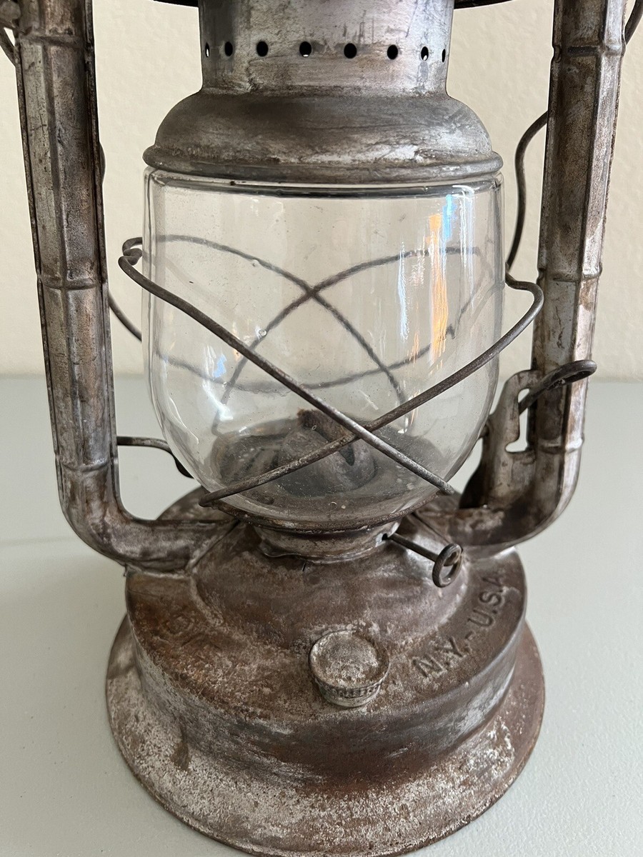 Vintage Dietz No. 2 D-Lite Lantern Clear Original Glass