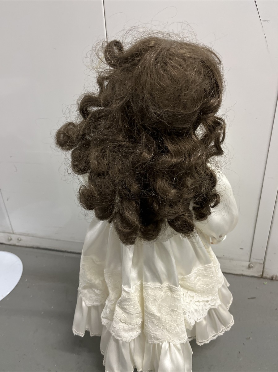 Hello Dolly porcelain doll 1989 18” Stand Vintage. SC8k | eBay