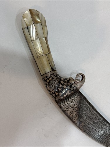 Indo Persian Silver Kofthgiri Worked Knife Dagger Damascus Steel Blade - Picture 9 of 12
