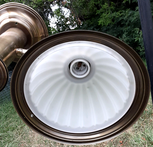 Vintage 3 Lamp Chandelier Brass Tone Frosted Glass Shades Flush Mount '80s/'90s - Picture 17 of 19