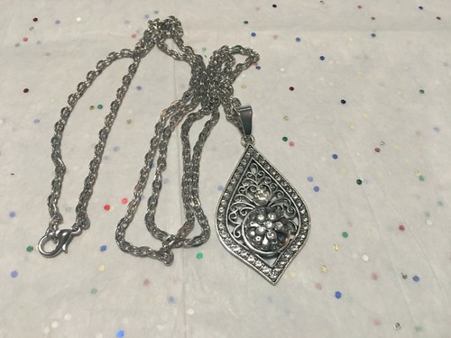 Alice in Wonderland * Silver Plated Necklace * Ginger Snaps - Picture 14 of 75