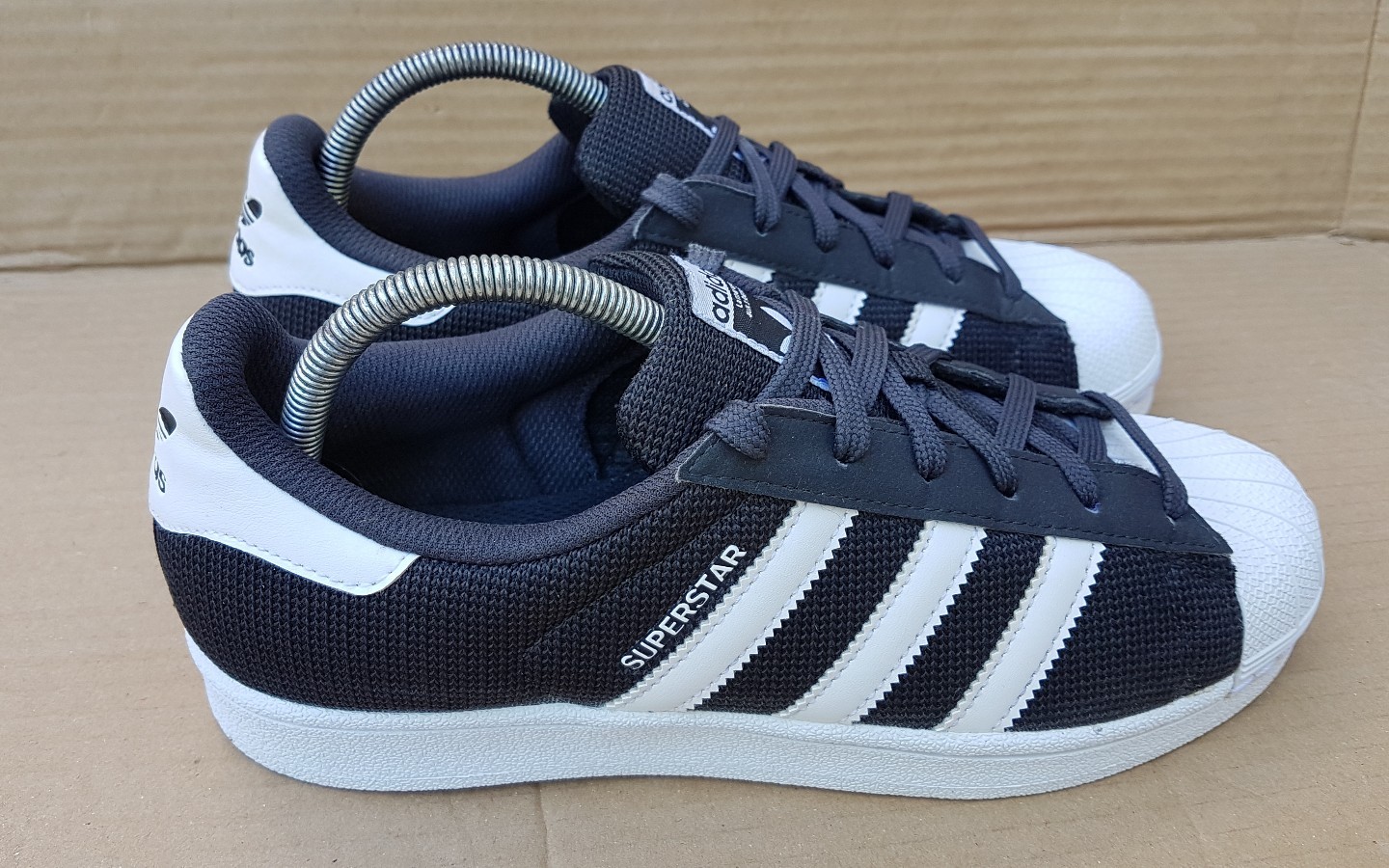 ADIDAS SUPERSTAR SHELL TOE TRAINERS DARK GREY WEAVE IN SIZE 6 UK EXCELLENT ADIDAS SUPERSTAR SHELL TOE TRAINERS DARK GREY WEAVE IN SIZE 6 UK EXCELLENT